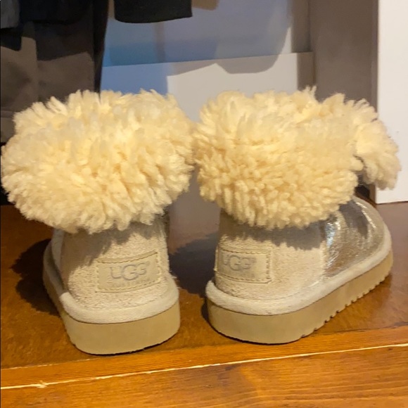 UGG boots - Picture 2 of 5